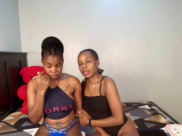 Veecatch live cam on BongaCams