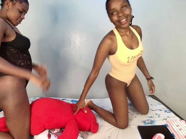 Veecatch live cam on BongaCams