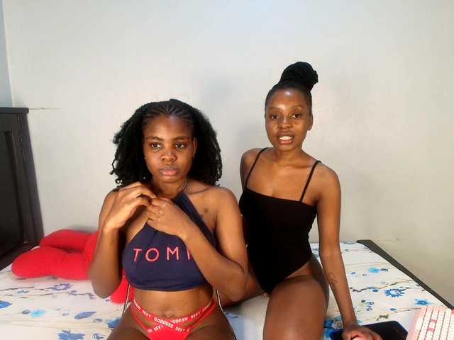 Veecatch live cam on BongaCams