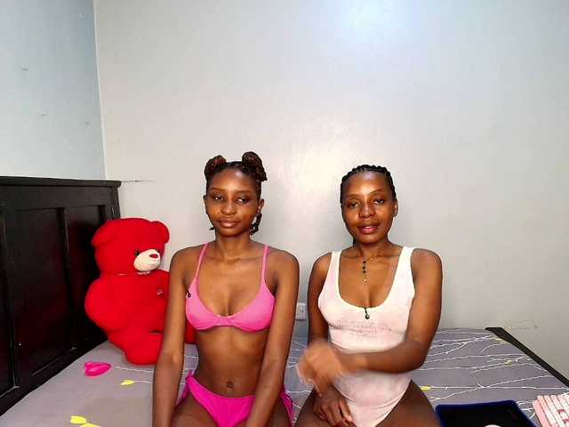 Veecatch live cam on BongaCams