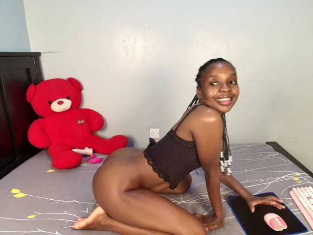 Veecatch live cam on BongaCams