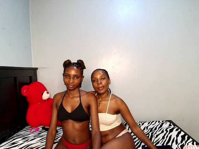 Veecatch live cam on BongaCams