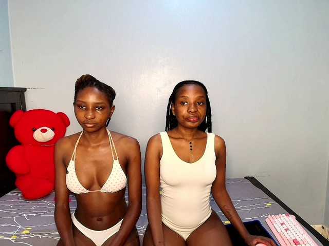 Veecatch live cam on BongaCams