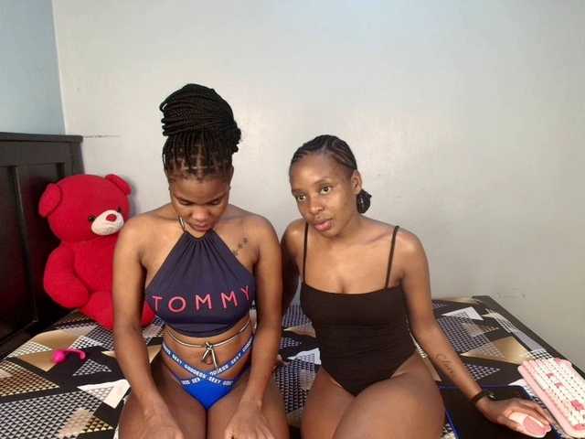 Veecatch live cam on BongaCams