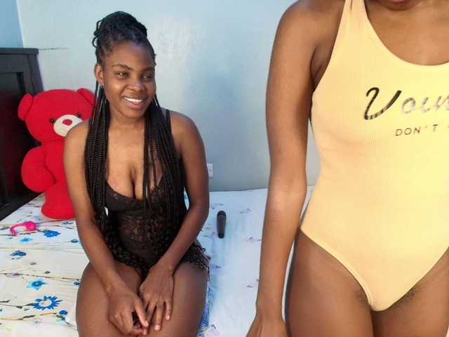 Veecatch live cam on BongaCams