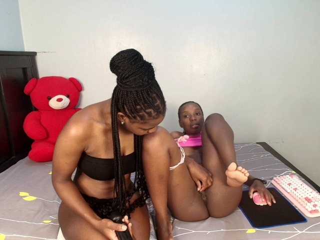 Veecatch live cam on BongaCams