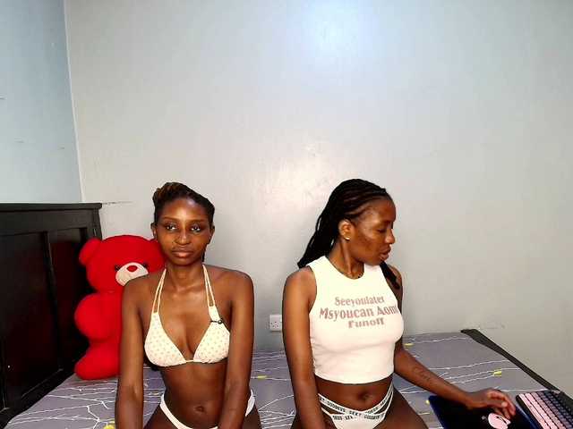Veecatch live cam on BongaCams