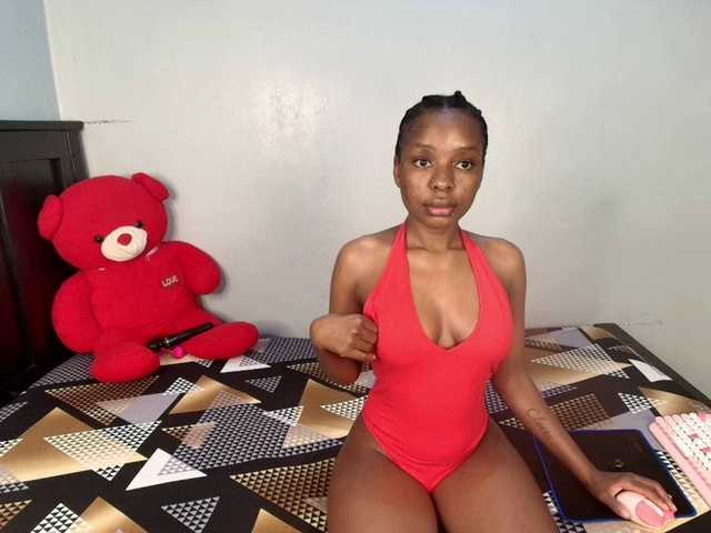 Veecatch live cam on BongaCams