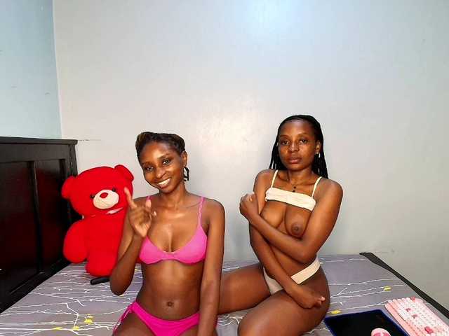 Veecatch live cam on BongaCams