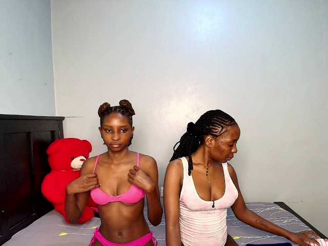 Veecatch live cam on BongaCams