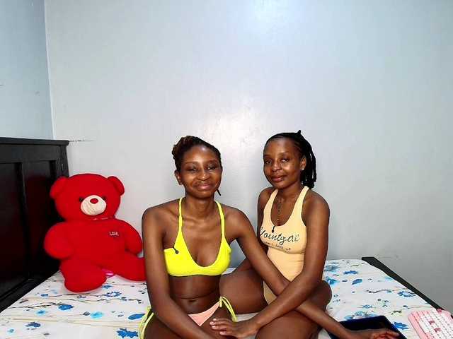 Veecatch live cam on BongaCams