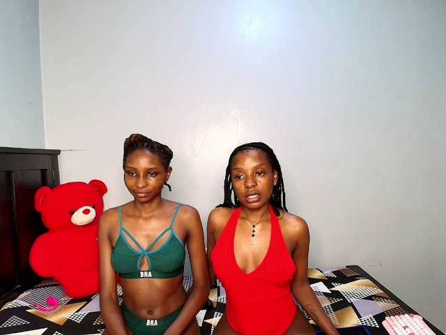 Veecatch live cam on BongaCams