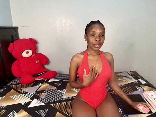 Veecatch live cam on BongaCams