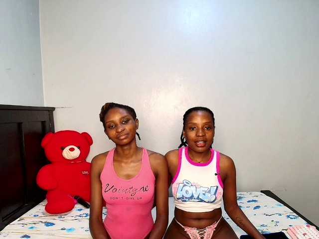 Veecatch live cam on BongaCams