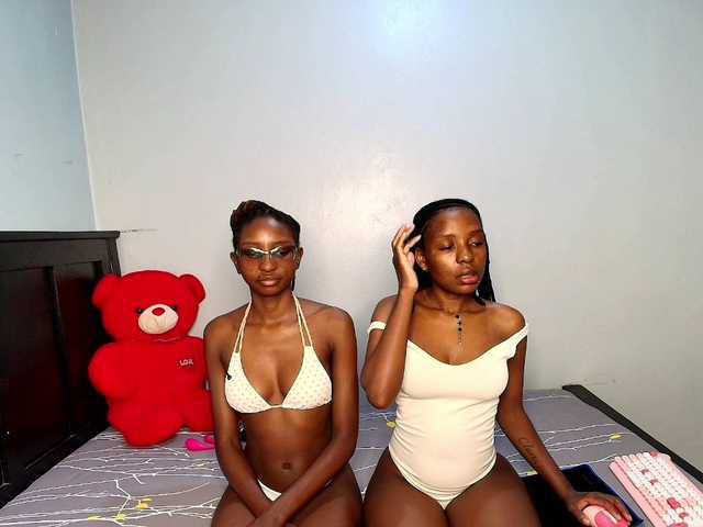Veecatch live cam on BongaCams