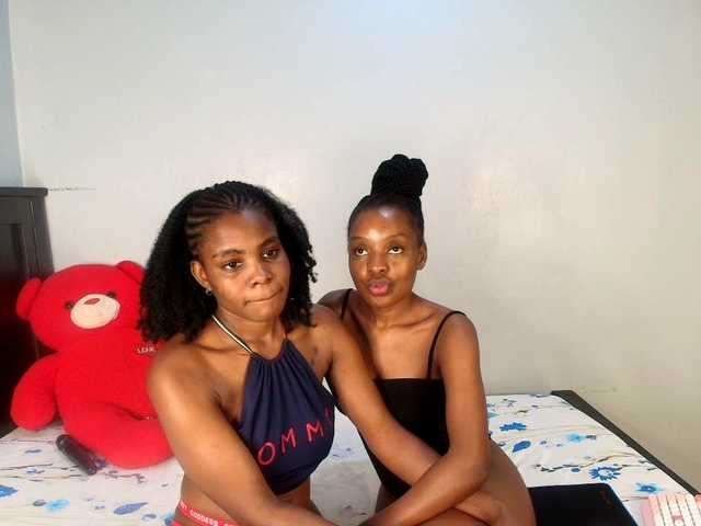 Veecatch live cam on BongaCams