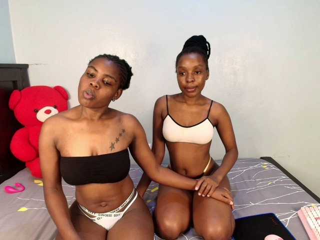 Veecatch live cam on BongaCams