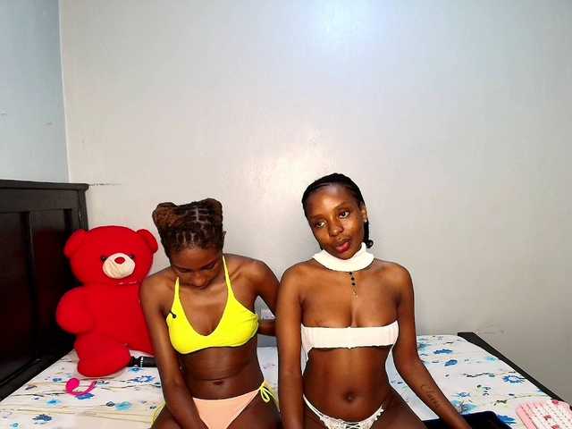 Veecatch live cam on BongaCams