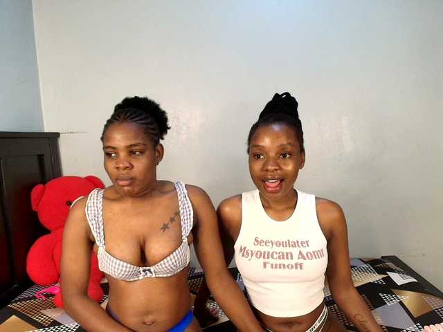 Veecatch live cam on BongaCams