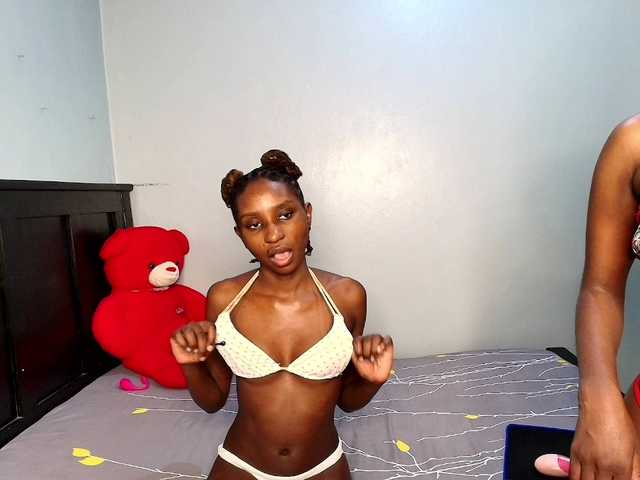 Veecatch live cam on BongaCams