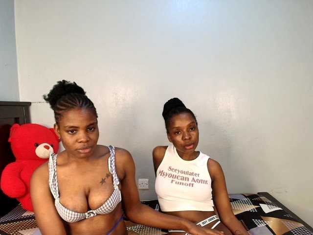 Veecatch live cam on BongaCams