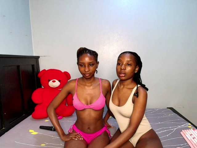 Veecatch live cam on BongaCams