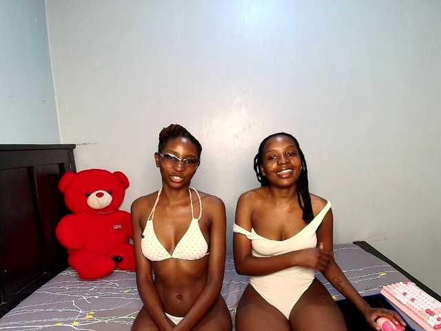 Veecatch live cam on BongaCams