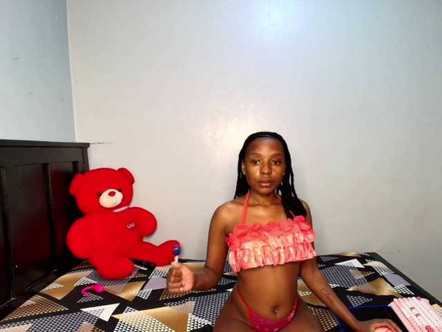 Veecatch live cam on BongaCams