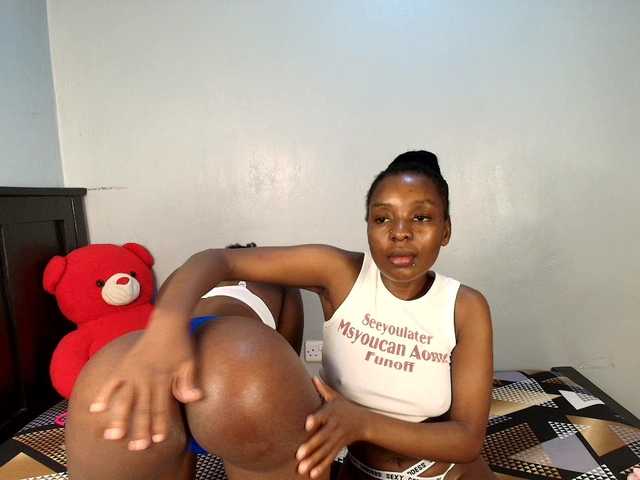 Veecatch live cam on BongaCams