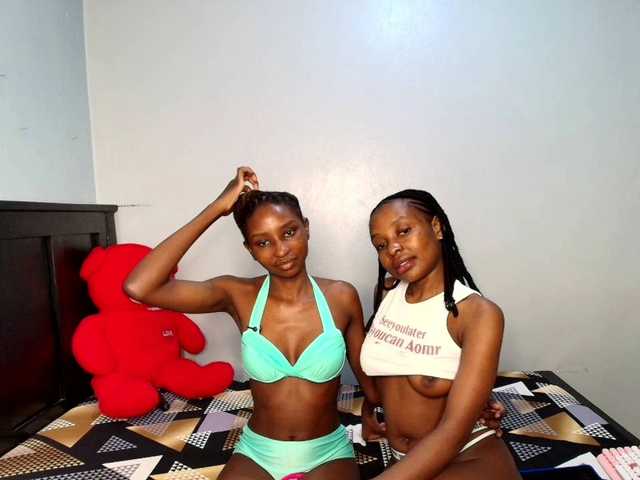 Veecatch live cam on BongaCams