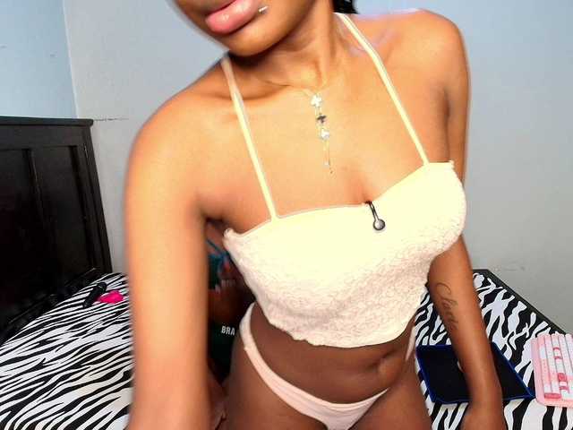 Veecatch live webcam show