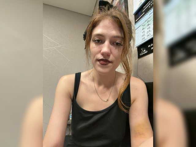 Alinagilberd03 live cam on BongaCams
