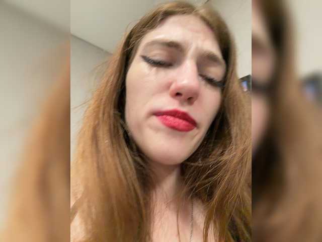Alinagilberd03 live cam on BongaCams