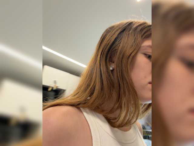 Alinagilberd03 live cam on BongaCams