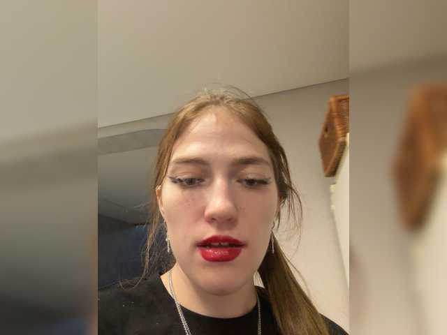 Alinagilberd03 live cam on BongaCams