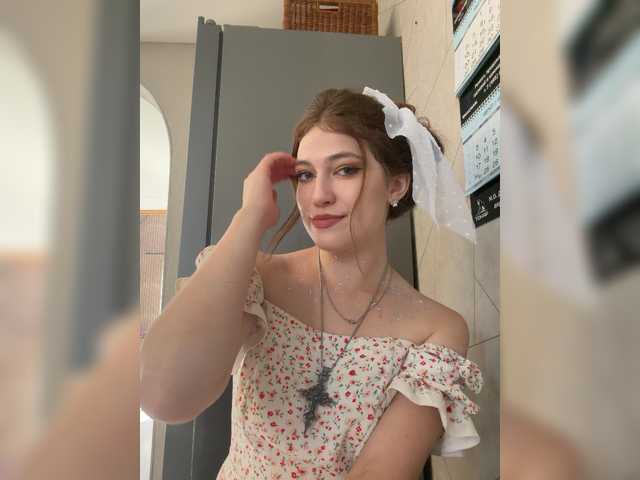 Alinagilberd03 live cam on BongaCams