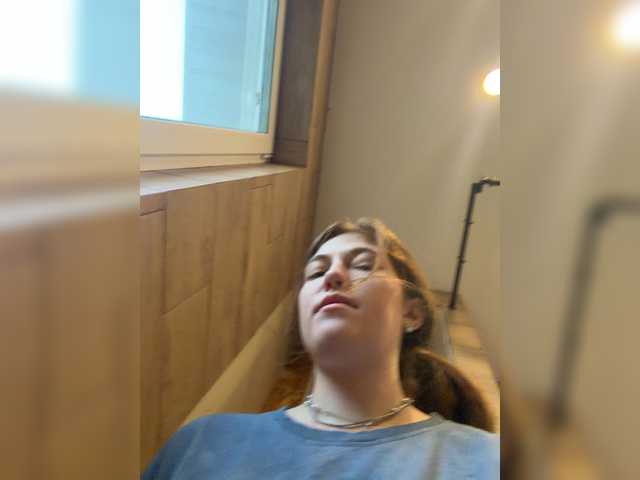 Alinagilberd03 live cam on BongaCams