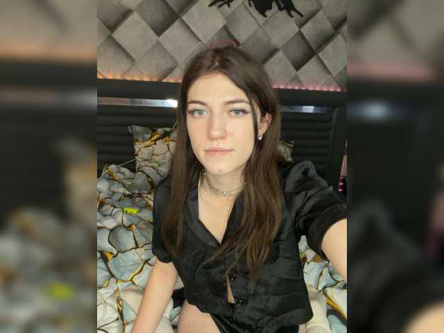 Alinagilberd03 live cam on BongaCams
