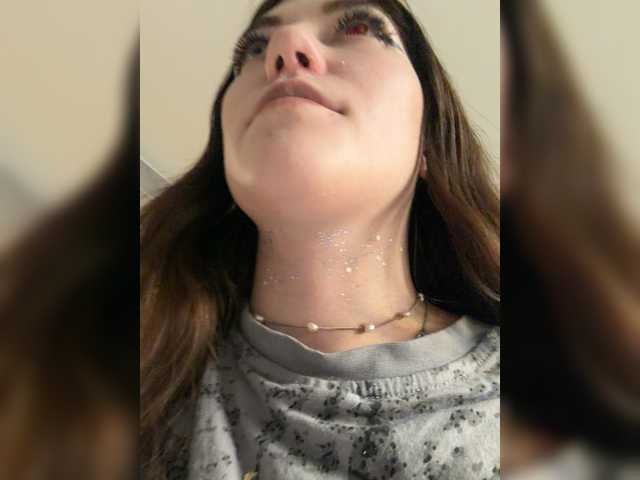 Alinagilberd03 live cam on BongaCams