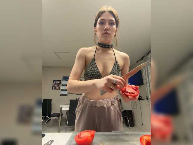 Alinagilberd03 Live Cam and Statistics on UnifiedCams