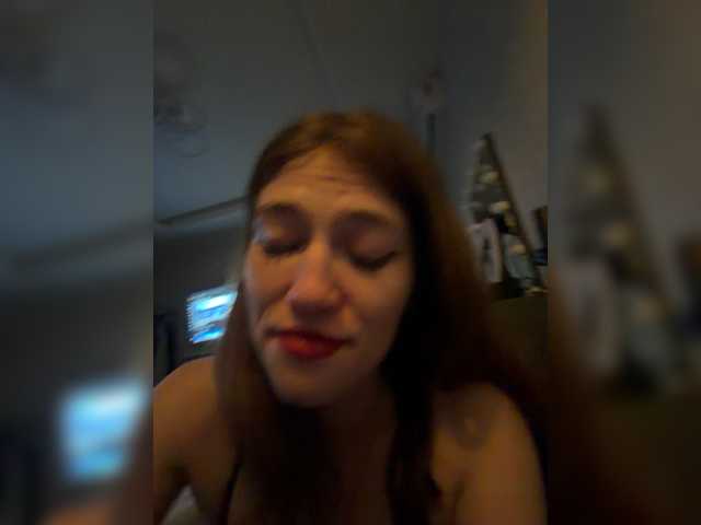 Alinagilberd03 live cam on BongaCams