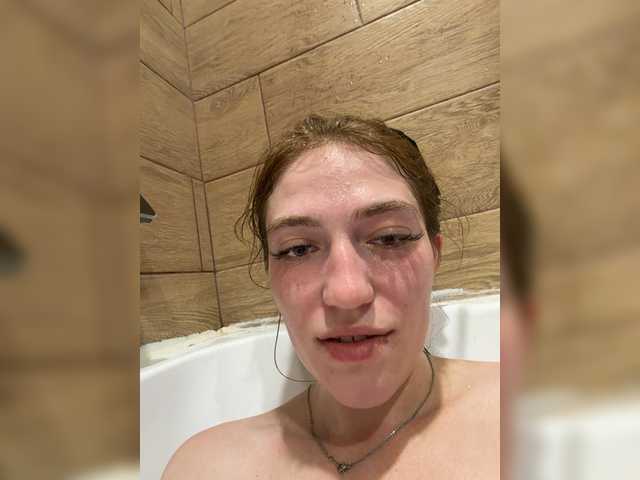 Alinagilberd03 live cam on BongaCams