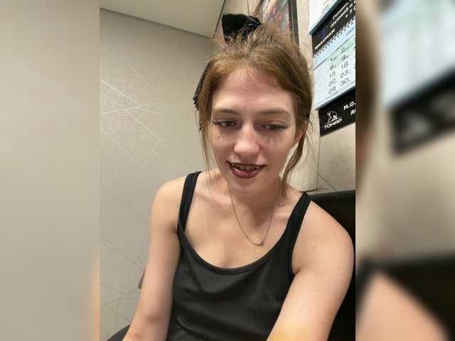 Alinagilberd03 live cam on BongaCams