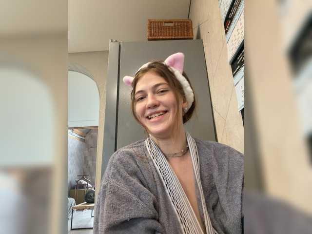 Alinagilberd03 live cam on BongaCams