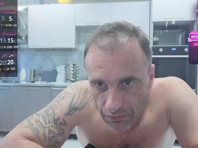 Alinagilberd03 live cam on BongaCams
