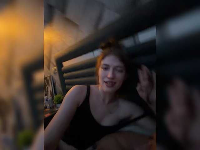 Alinagilberd03 live cam on BongaCams