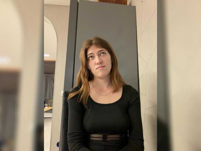 Alinagilberd03 live webcam show