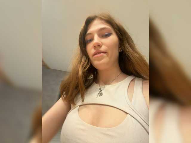  Alinagilberd03 chat room