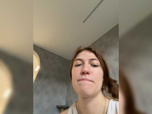 Alinagilberd03 live cam on BongaCams