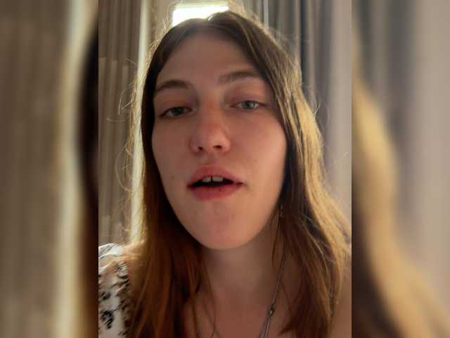 Alinagilberd03 live cam on BongaCams